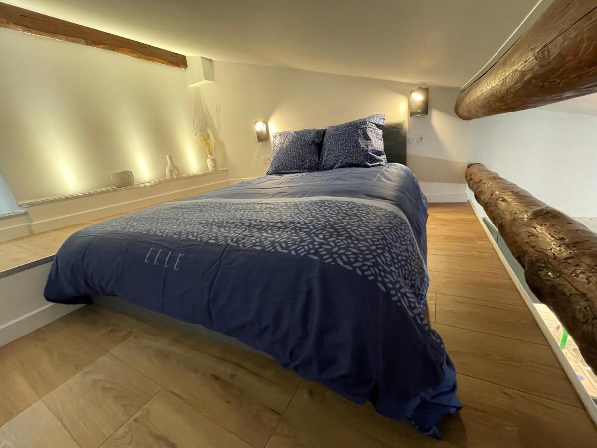 Nice Renting - Massena - Loft - Heart Of Vieil Antibes - The Market With Sea View ภายนอก รูปภาพ